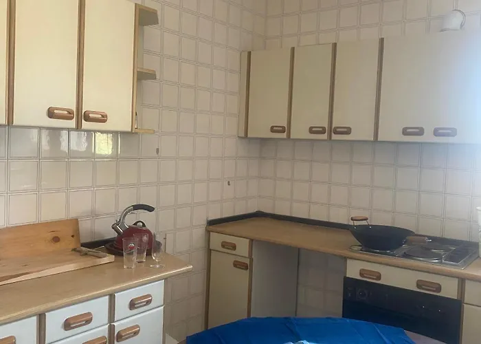 3 En El Centro De Nava Amplio Y Luminoso 아파트 *